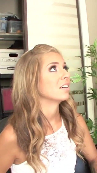 Blonde teen Madelyn Monroe sucks and fucks cock to get his warm cum