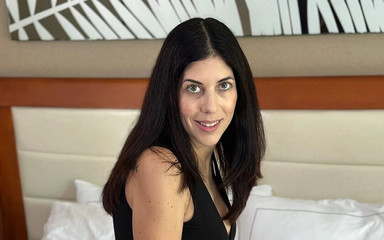 Jay Playhard Meets Anna Cummings