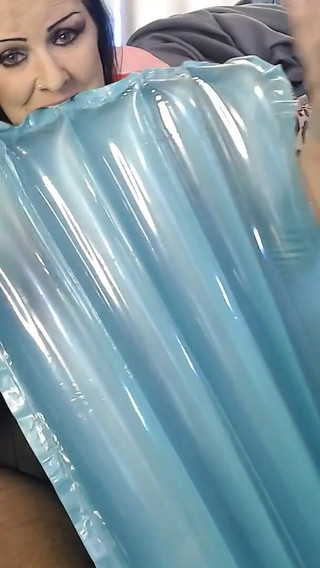 Sexy MILF Anna Popping Inflatable Raft Guess How?