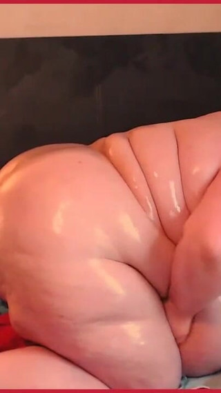 SSBBW mega baby oil show
