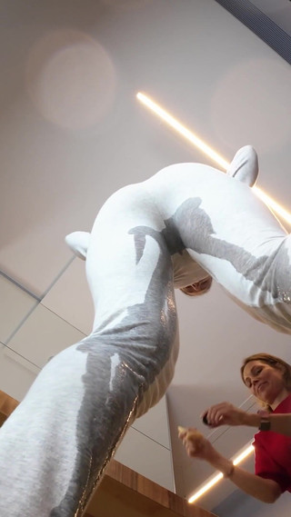 Eva Elle Wetting Her Leggings While Getting Malke up