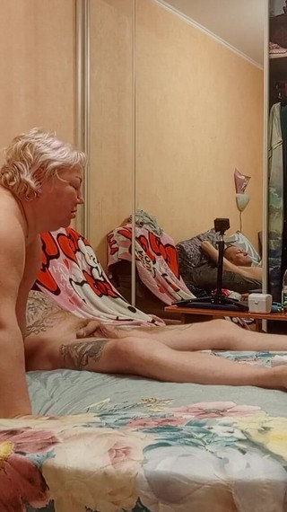 Deep Blowjob to Cum From Stepmom with Big Tits