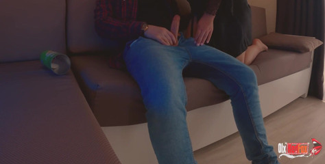 Prank with the Chips Can or How to Trick (fool) Your Stepsis