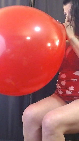 17' Big Red Balloon Blow up