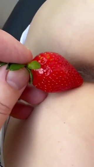 Amateur Video Strawberry Was Placed Into Slim Girl Asshole and Has Perfect Smell