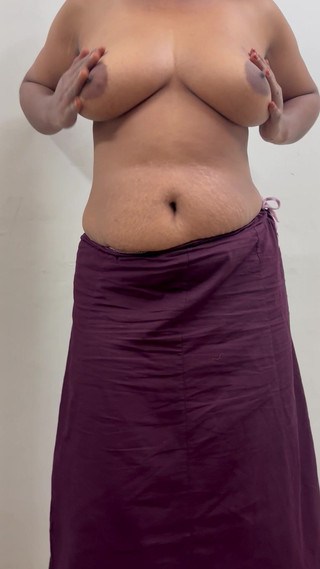 Mallu Navel Show