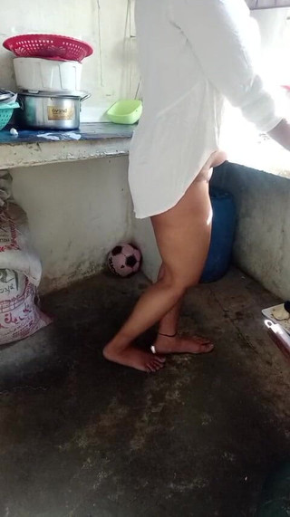 Indian Jeeja Saali Hot Fucking in Kitchen