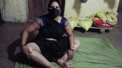 Desi Bhabhi Nude Pussy Forplay Part1