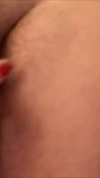 Luis gets turned on by fucking a milf in the bathtub