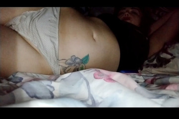 Cute Girl Fingering Herself