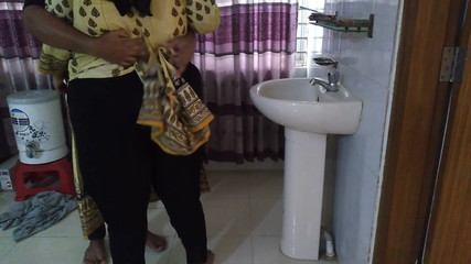 45-year-old Hot Stepaunty During the Hair Comb, the Neighbor Boy Saw the Big Tits and Fucked Her - BBW